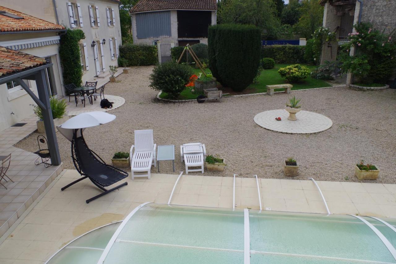 Les Lavandieres Bed & Breakfast Saint-Hilaire-la-Palud Exterior photo